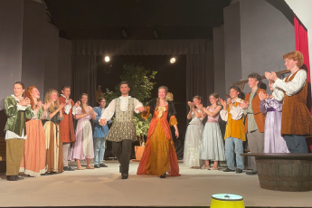 Theateraufführung der 12. Klasse