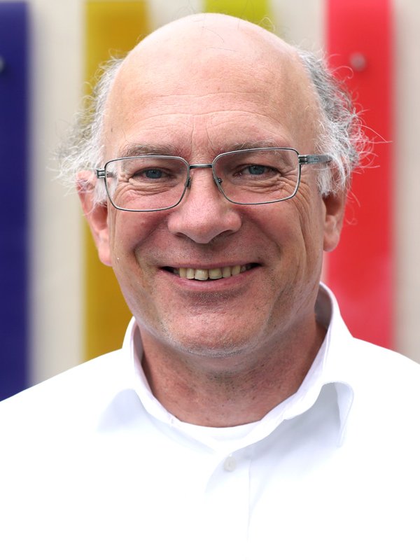 PROF. DR. EDWIN HÜBNER